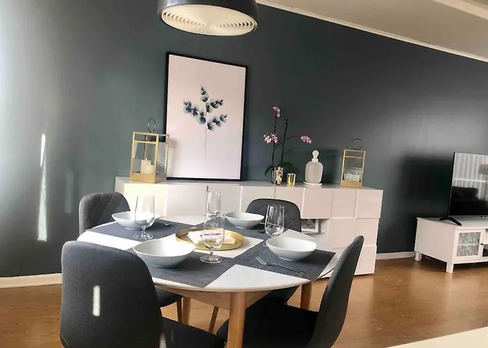 City-house In For Rent *